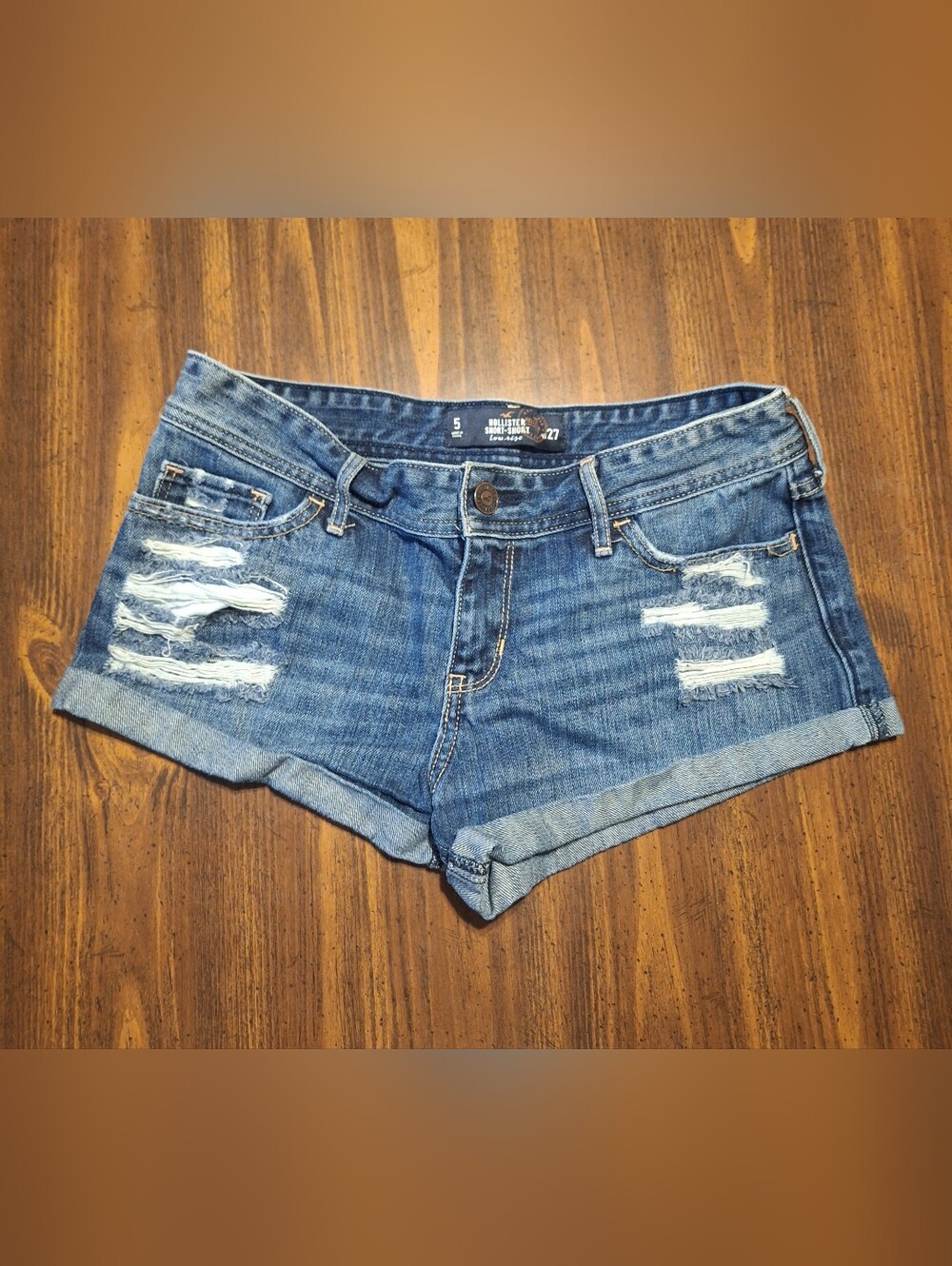 Hollister Medium Blue Distressed Denim Shorts. Sz 5